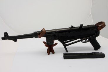 MP 40 - Pistolet mitrailleur allemand - Denix - Réplique