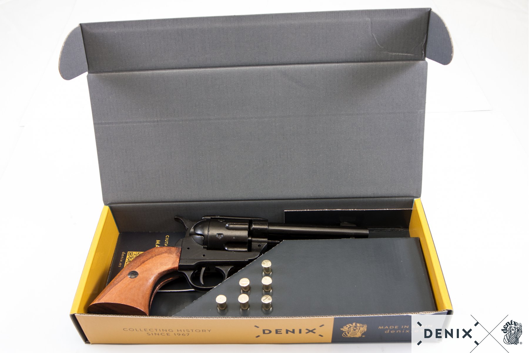 Cal.45 Peacemaker revolver 4,75